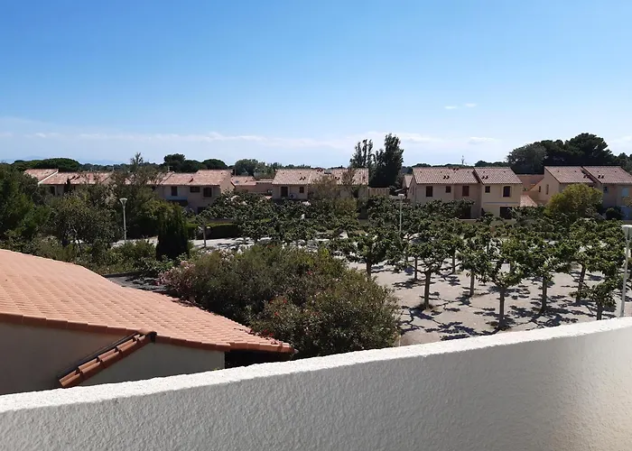 Appt 3 Pieces Climatise Avec Terrasse - Draps Et Serviettes Non Fournis
